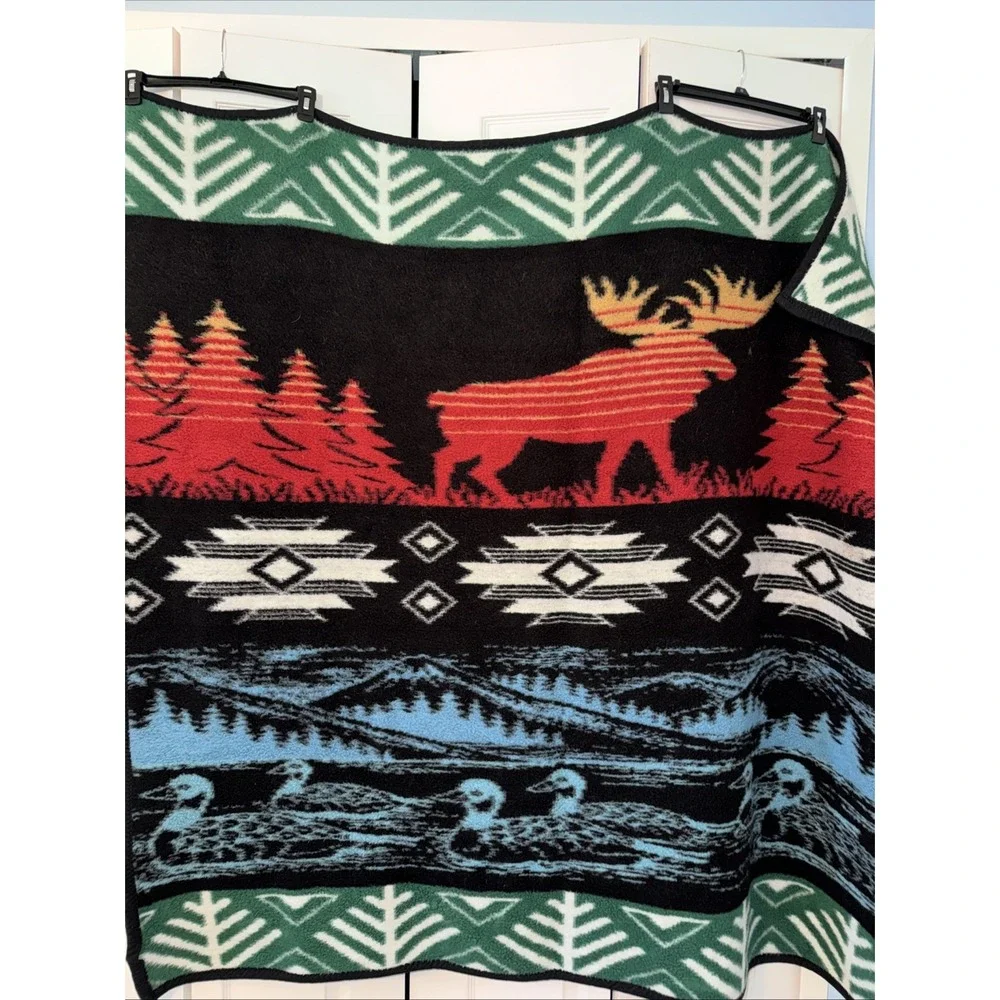 Aztec Moose Duck Blanket Throw Cabin Cottage-core Reversible 58 x 60